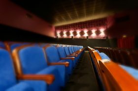 Отремонтированный зрительный зал кинотеатра в Беломорске